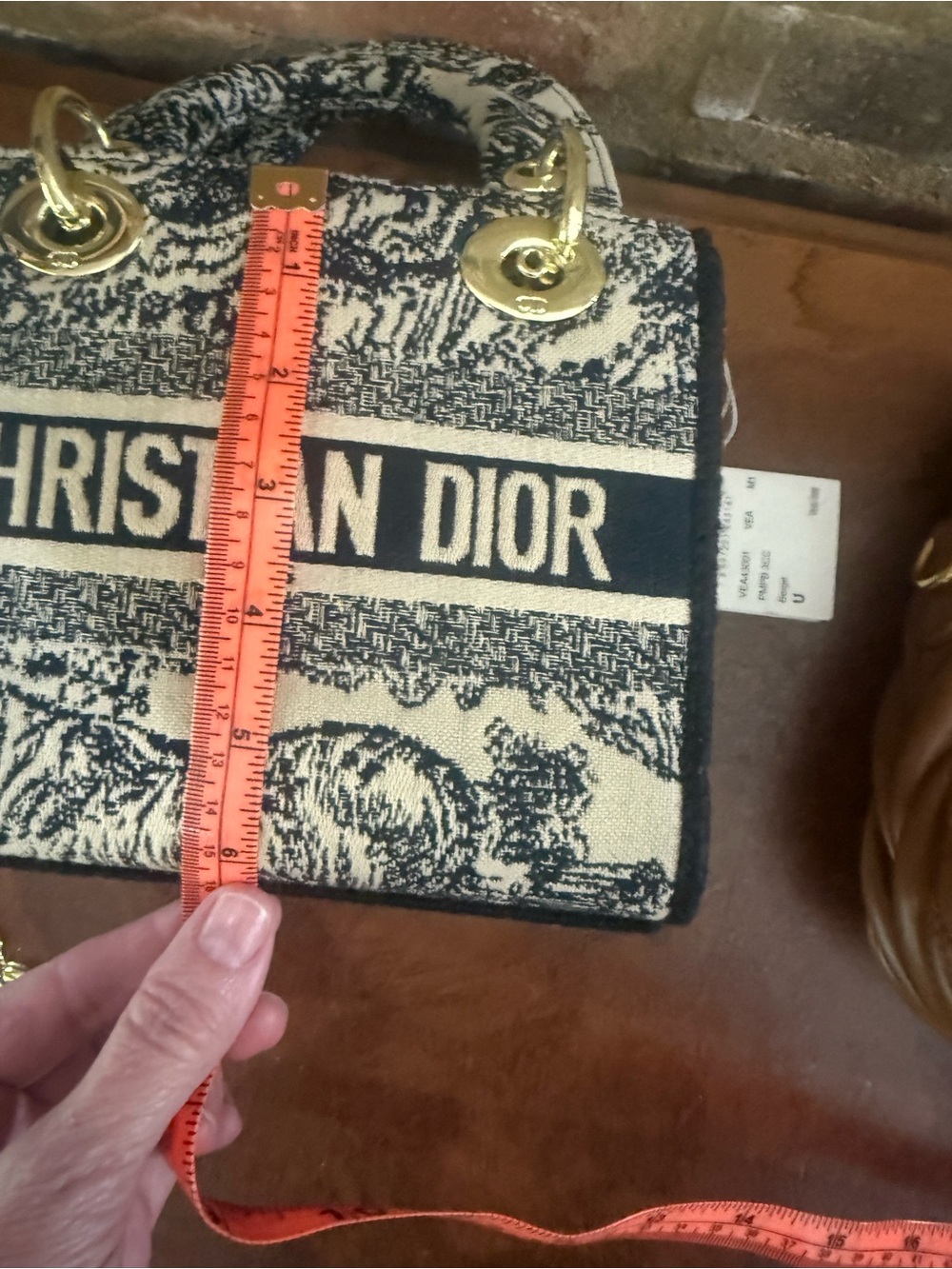 Two purses excellent condition - Picture 8 of 16